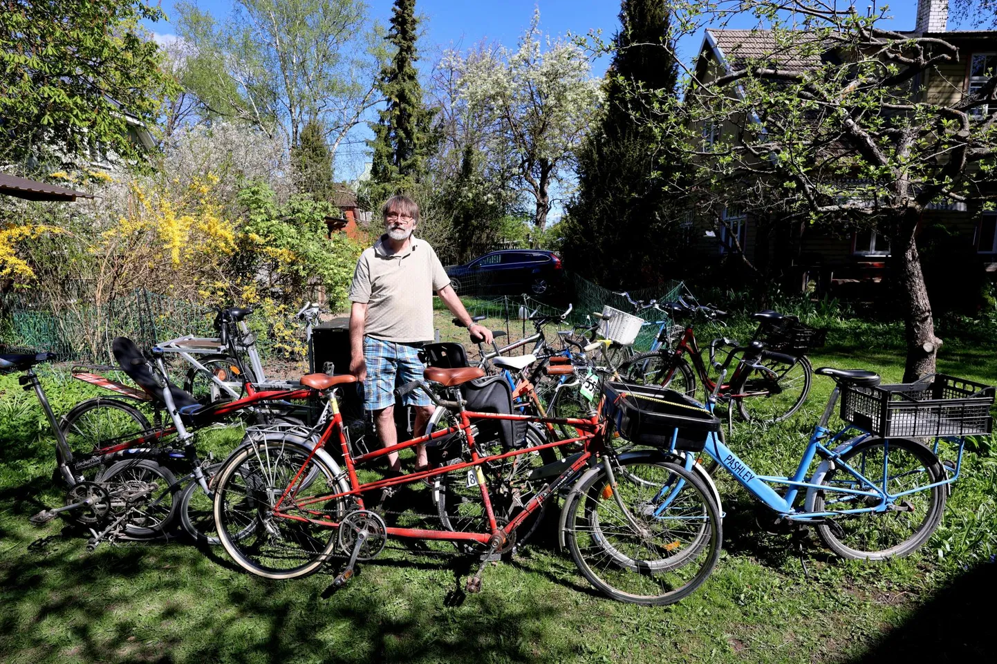 ELU ISE Rattaentusiast Ilmar Pardi kodust leiab üle kümne velo, mis ...