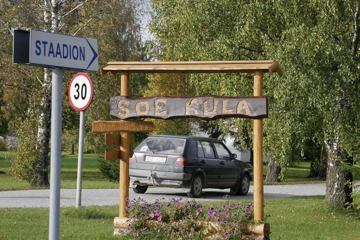 Külasildil seisab nimi Soe ning kui otsus peaks langema Vambola kasuks, tuleb teha ka uus viit.