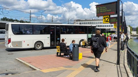 Läti bussifirmad nõuavad streigiga lisaraha, tegemata jääb 3000 reisi