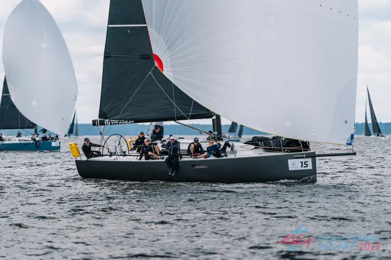 A. Le Coq 66. Muhu Väina regatt 2023 - SYNLAB Pärnu lühirada - Shadow (J-112 E) , kapten Harles Liiv, Kalevi Jahtklub