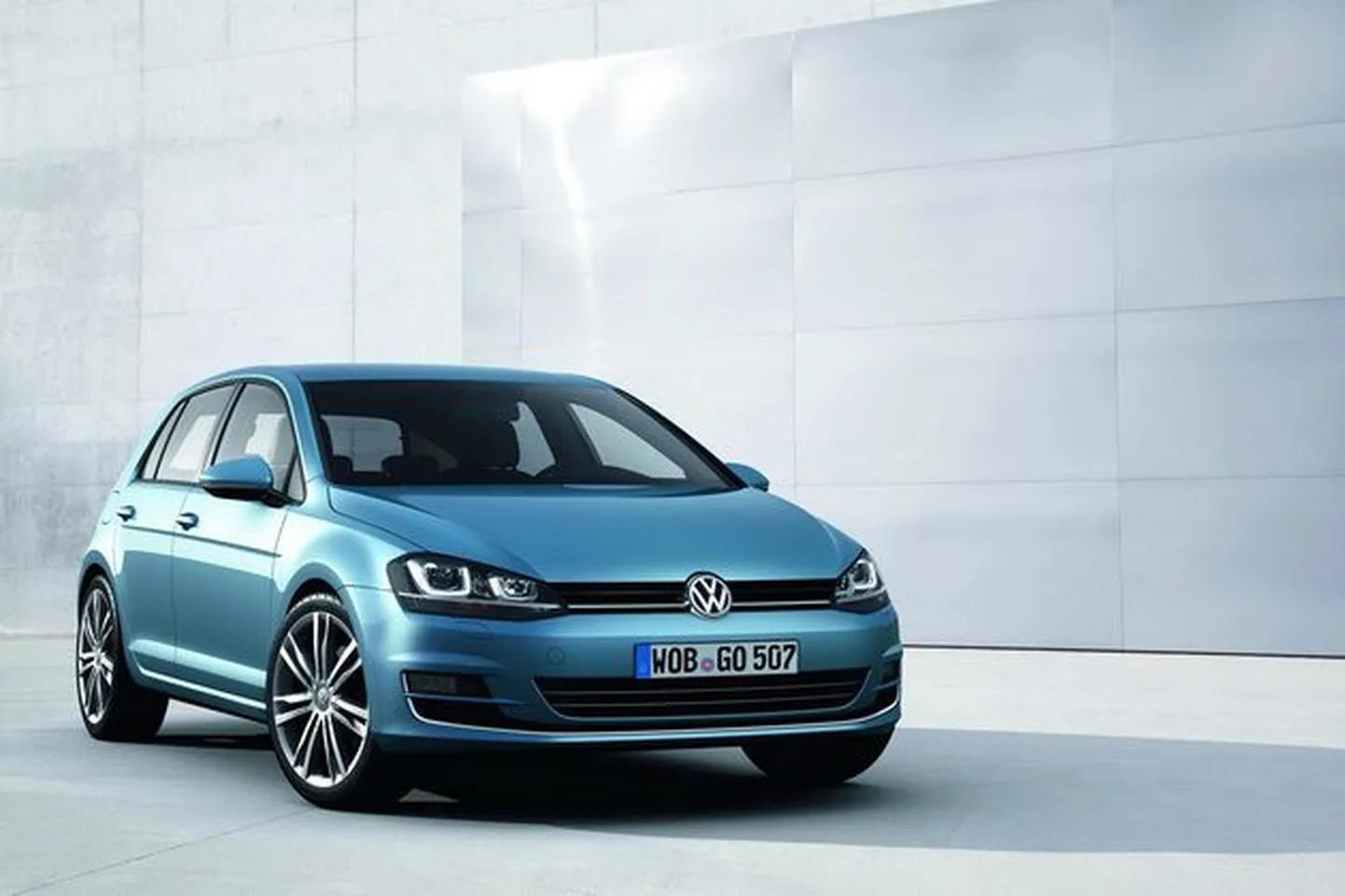 Uus Volkswagen Golf.