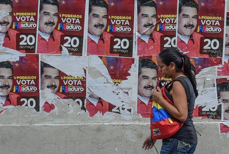 Venezuela presidenti Nicolas Maduro valimisplakatid. 