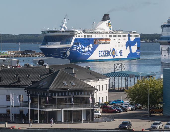 Tallinna rekauputus jääb ära: Eckerö Line'i uus laev sõidab Muugale