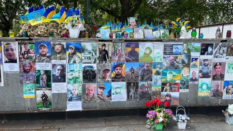 Последствия трехлетней войны видны по всей Украине.