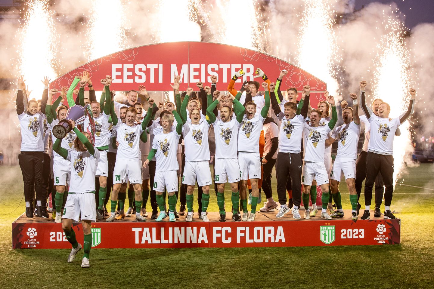 Hiljemalt 9. novembriks on selge, kes kroonitakse tänavu Eesti jalgpallimeistriks. Tiitlikaitsjana astub võistlustulle Tallinna FC Flora.