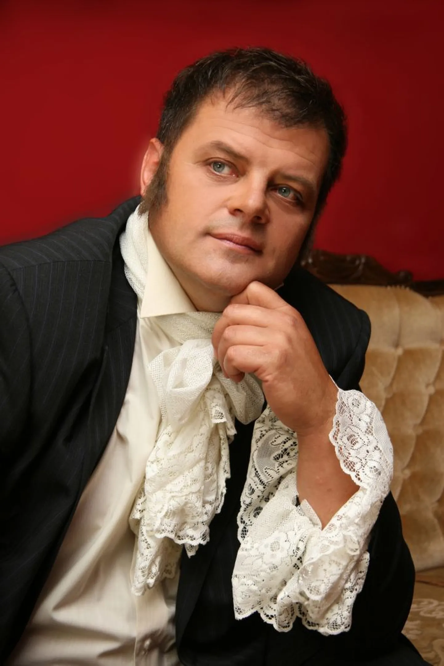 “Puškiniana” fotonäituse avamine 16. novembril Riigikogus. Näitus on eelüritus 27. novembril Estonia kontserdisaalis toimuvale Puškini ballile.