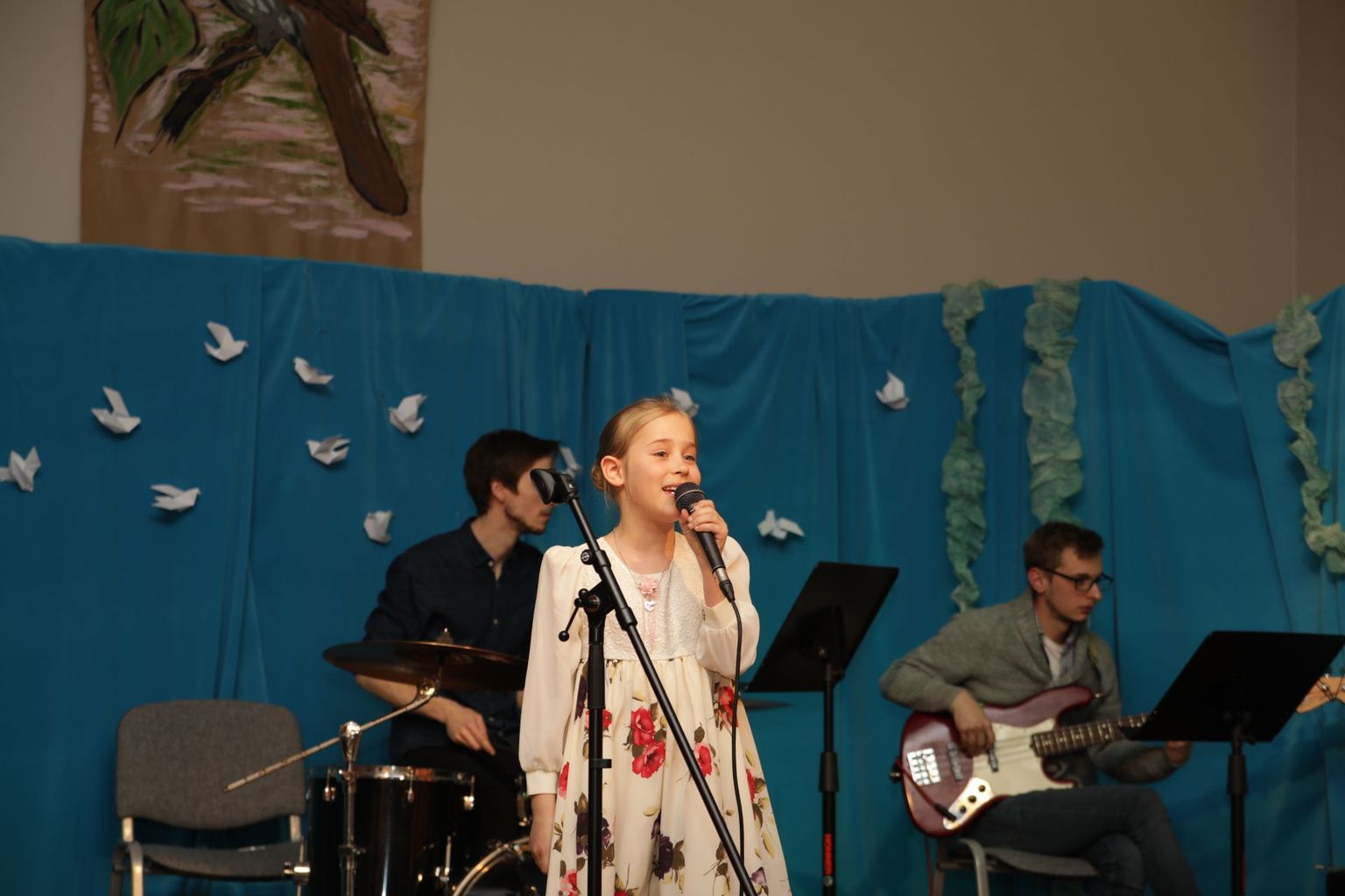 4. mail peeti Pärnu Ülejõe põhikoolis lauluvõistlust "Ülejõe ööbik". Juba 16. korda peetud konkursi eelvoorus osales rekordarv lapsi.