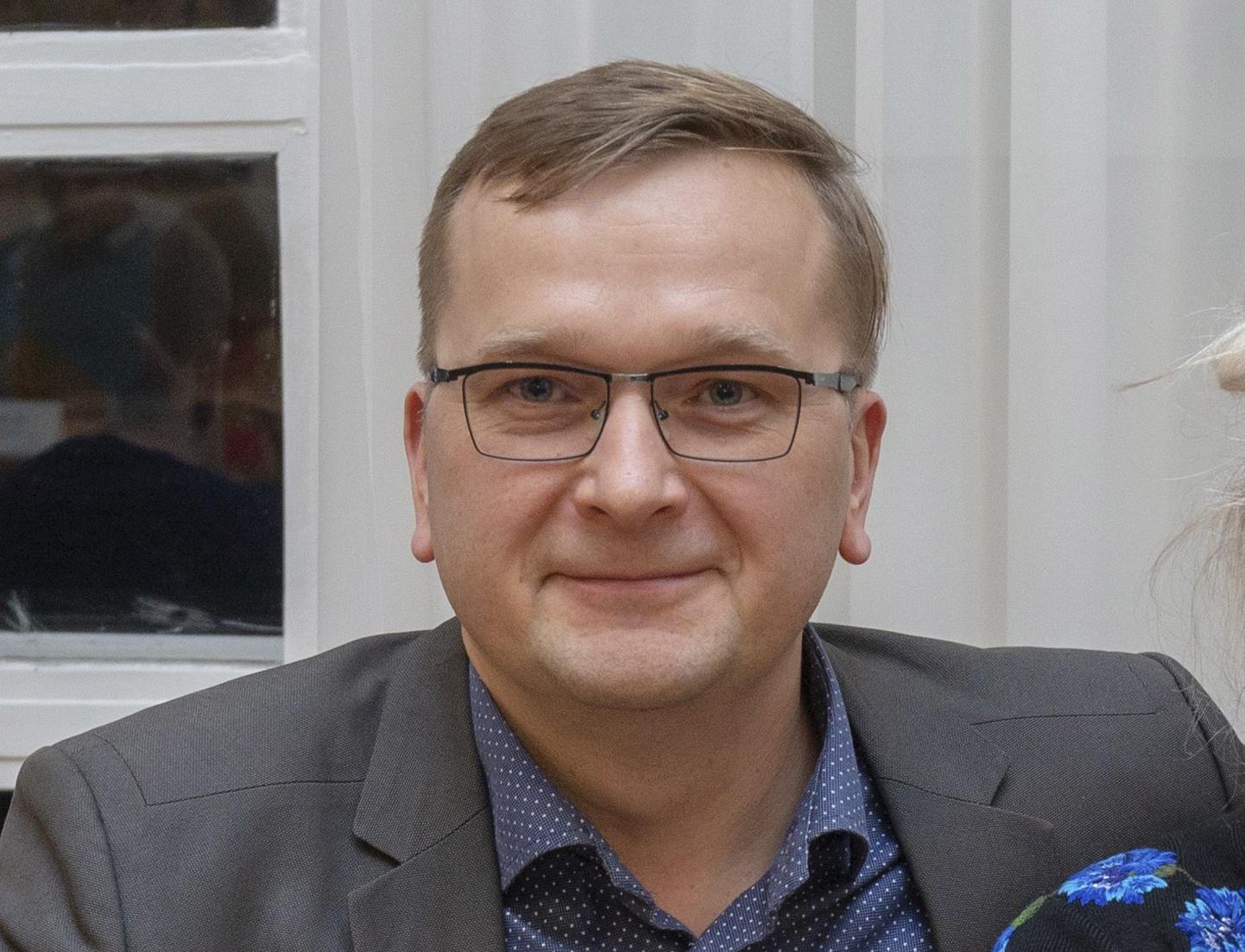 Viljandi volikogu liige, ettevõtja Rain Hüva on ekspeaminister Andrus Ansipiga päri, et niinimetatud Kaja Kallase probleemiga tuleb tegeleda.