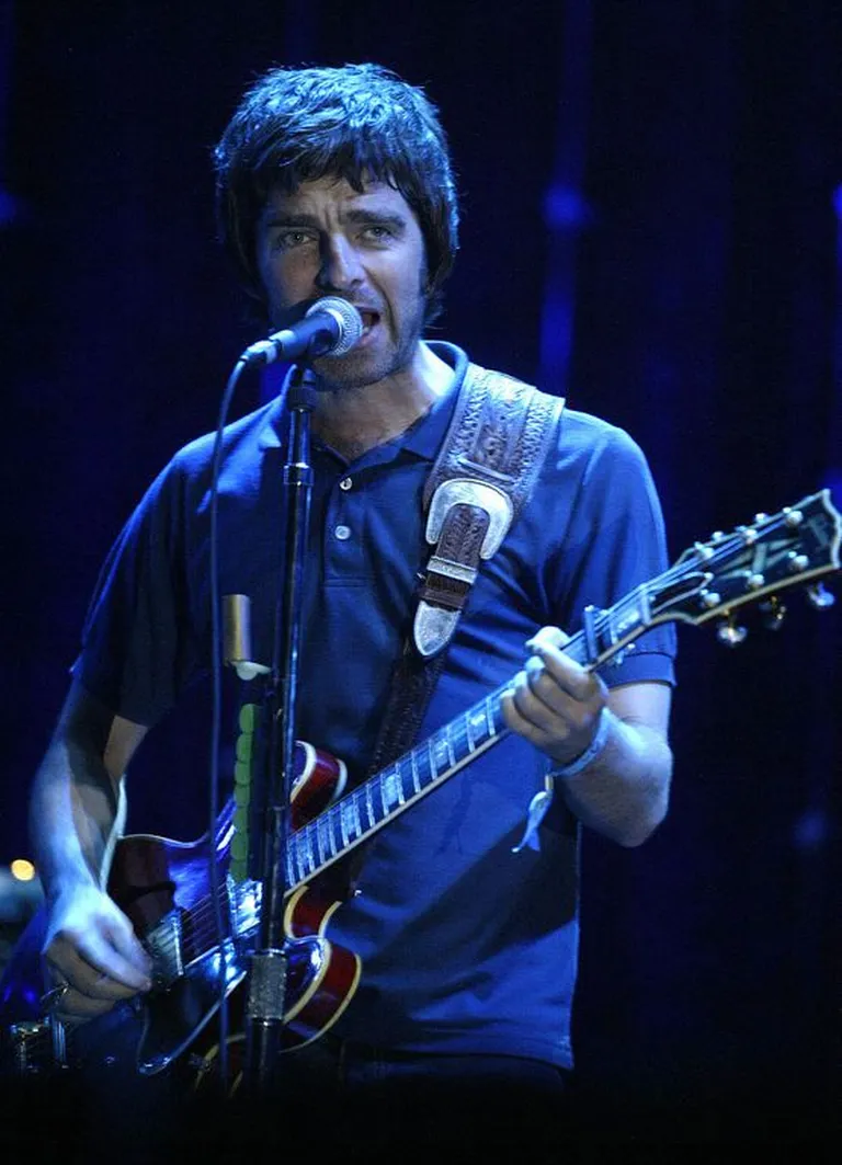 Kitarrist ja laulja Noel Gallagher esinemas.