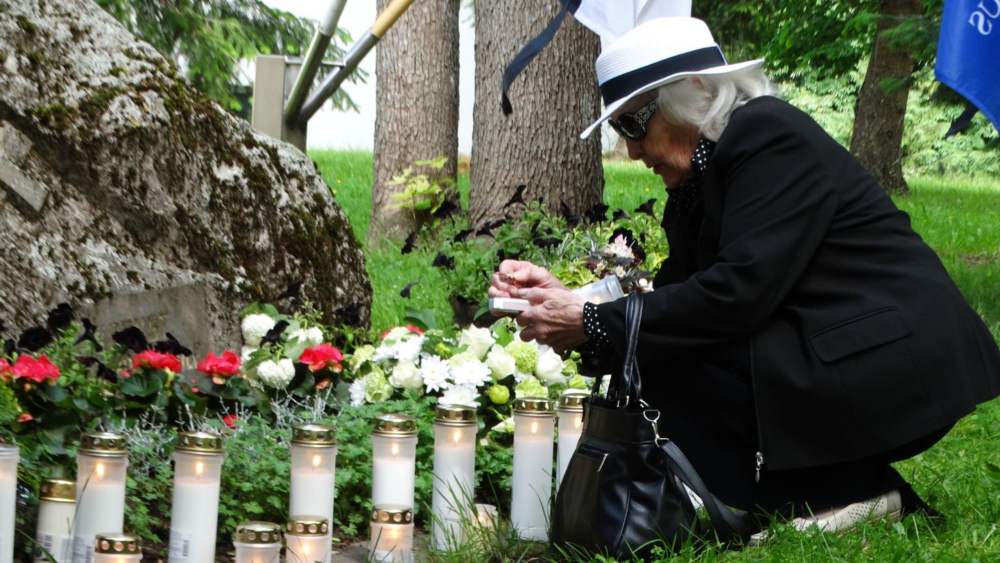 Valgas Säde pargis mälestati juuniküüditamise ohvreid.