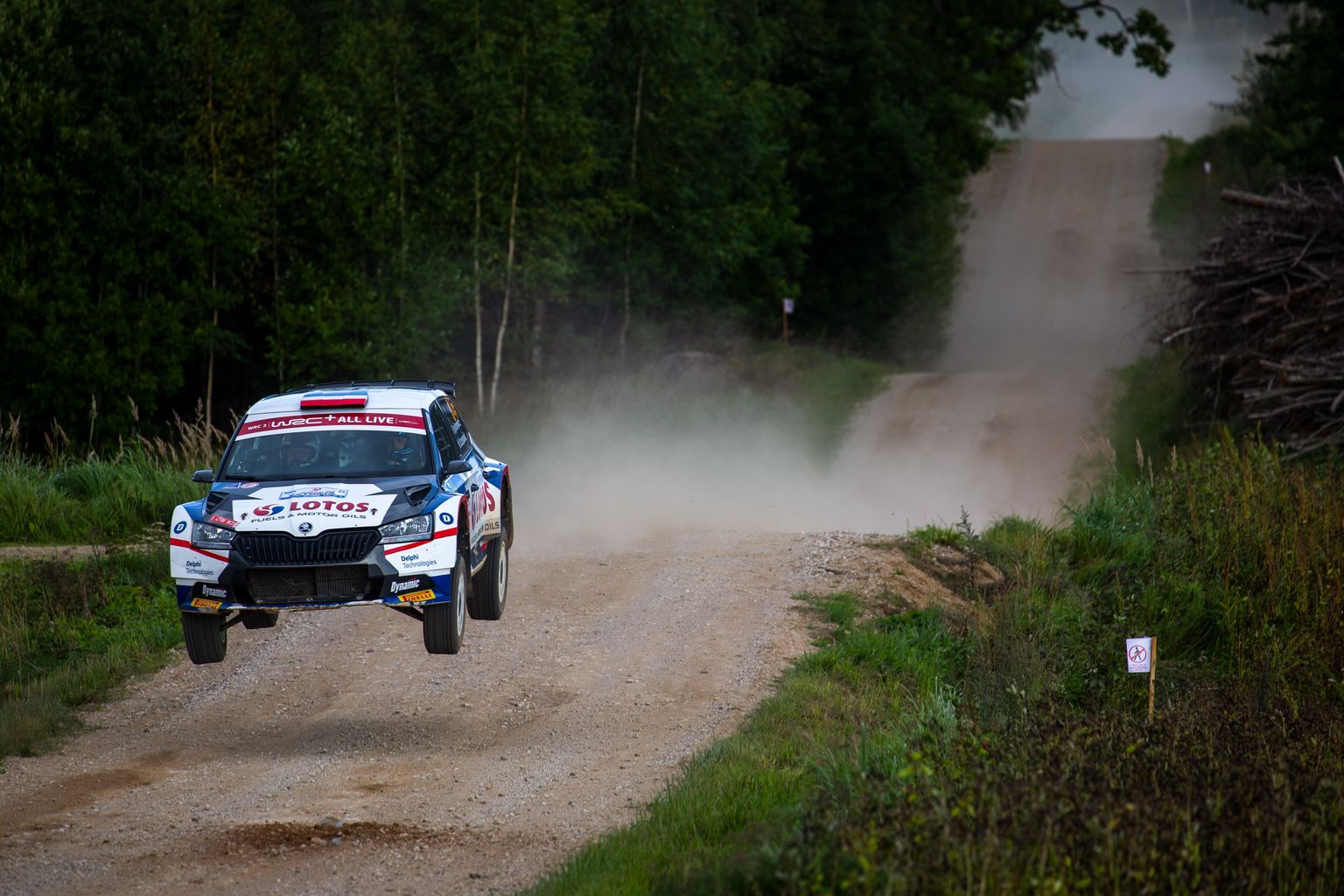 Kajetan Kajetanowicz septembris Rally Estonial, kus ta oli sunnitud katkestama viimasel kiiruskatsel. 2021. aastal võib teda aga MM-sarjas näha sõitmas WRC-autos.