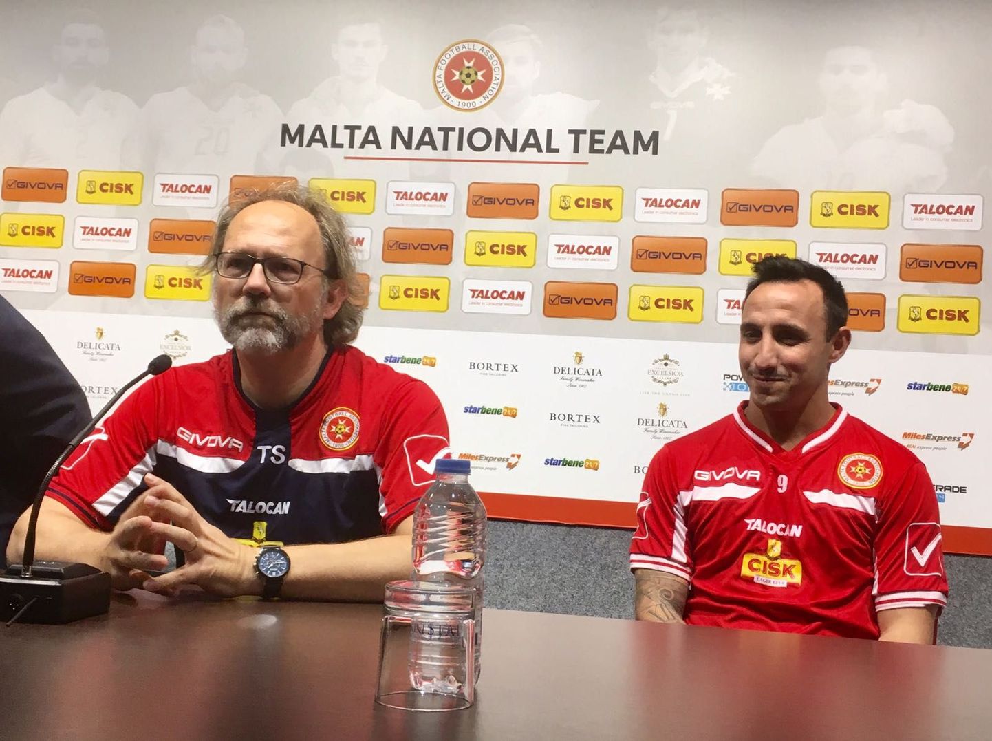 Malta jalgpallikoondise pressikonverents