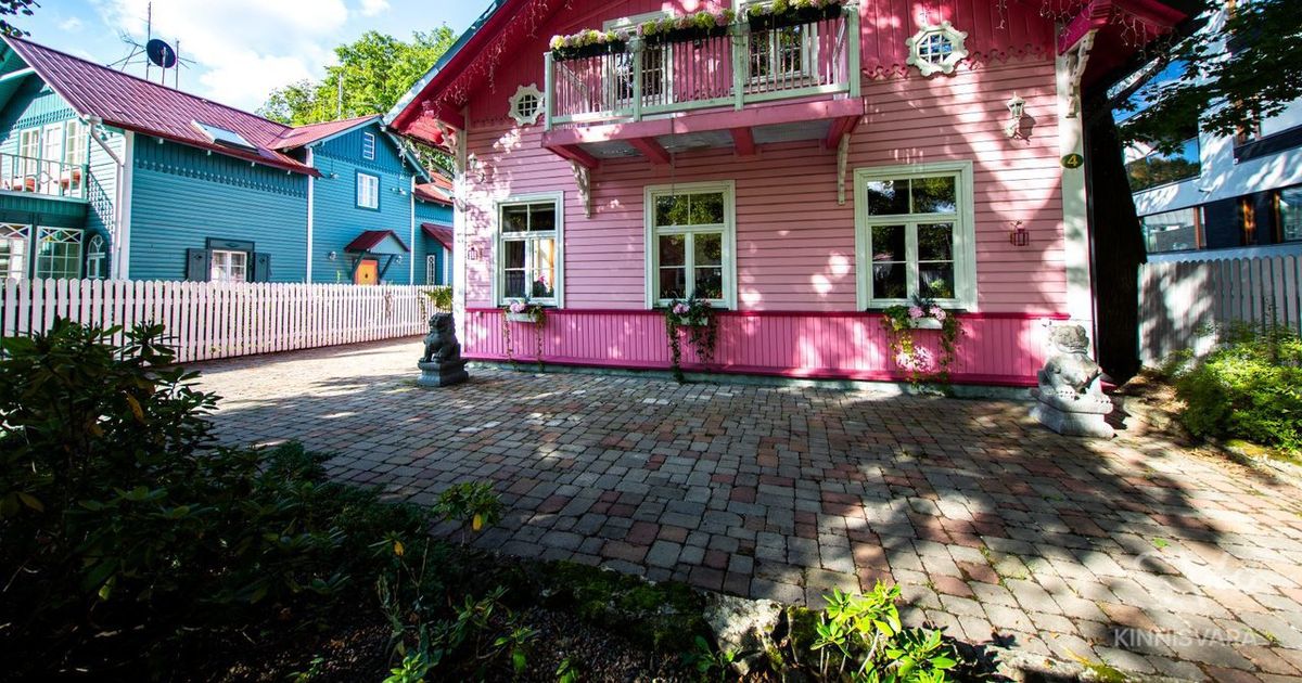 Tallinna kinnisvaraturu koorekiht: Kadrioru roosakarva pärl otsib uut omanikku