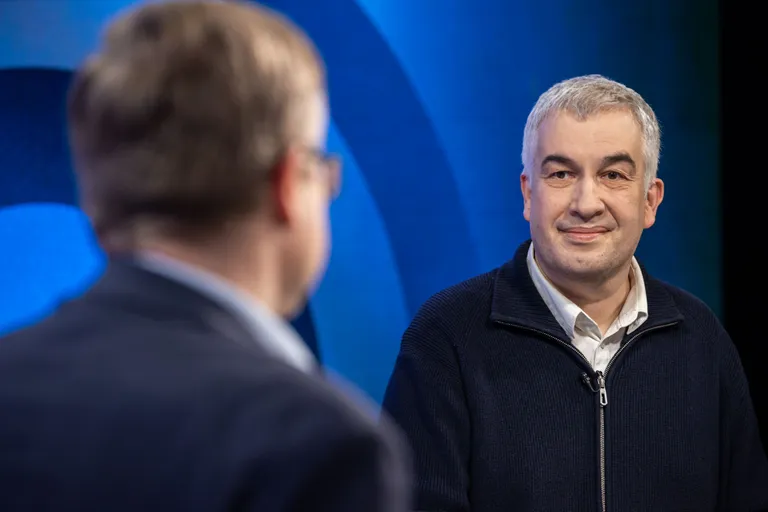 Фрагмент передачи.