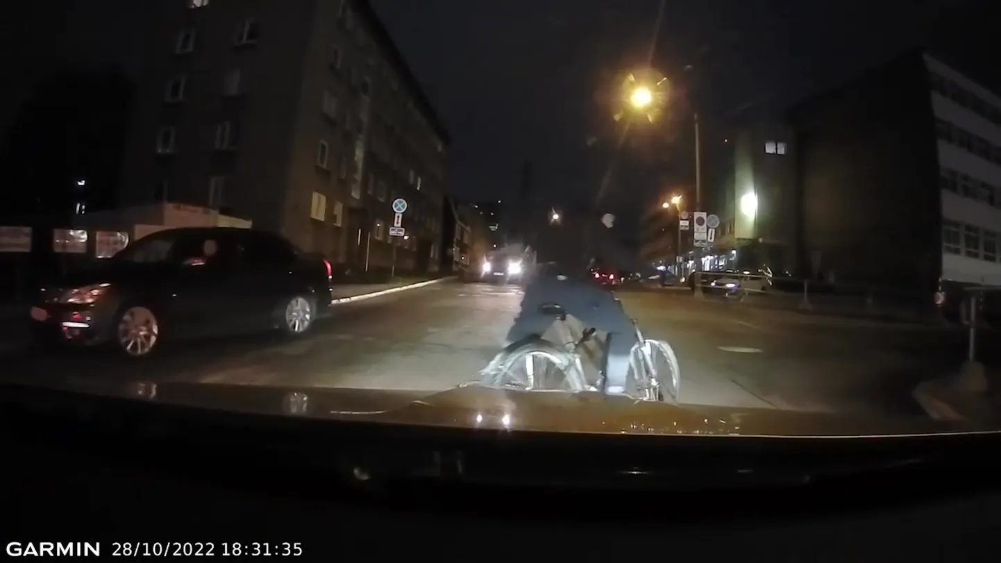 Igaunijas politiķa un velosipēdista incidents.