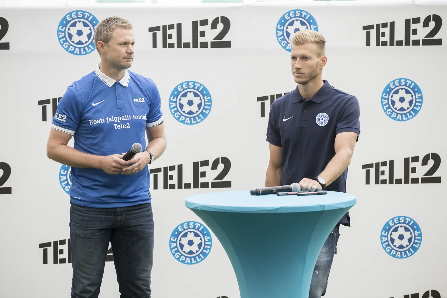 Eesti koondise peatreener Magnus Pehrsson ja tiimi kapten Ragnar Klavan.