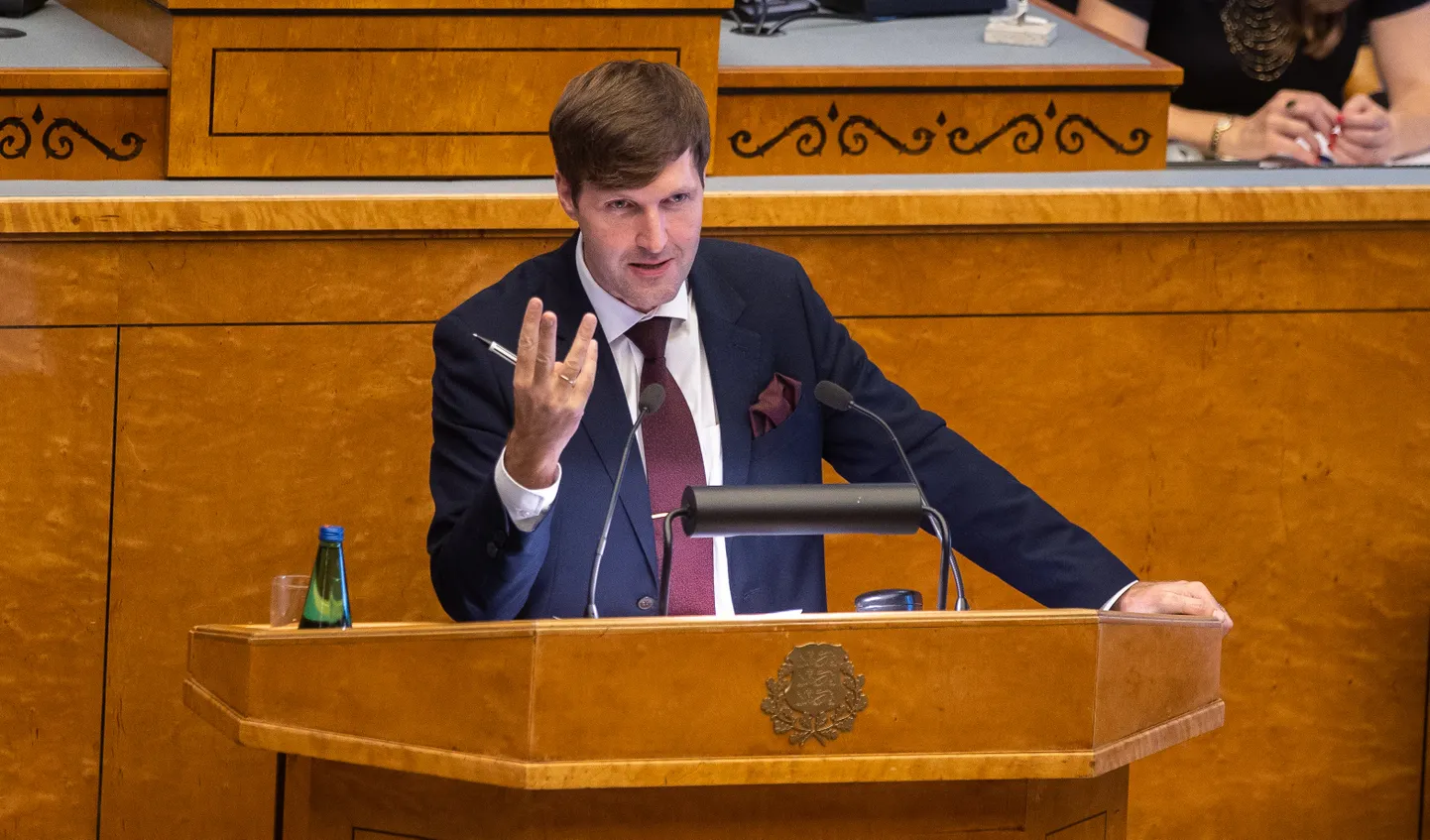 The Wednesday attempt to express no confidence in Minister of Finance Martin Helme (EKRE) was the first of the political year.