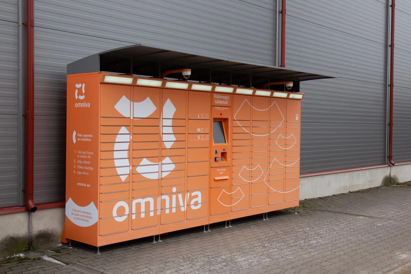 Omniva pakiautomaat