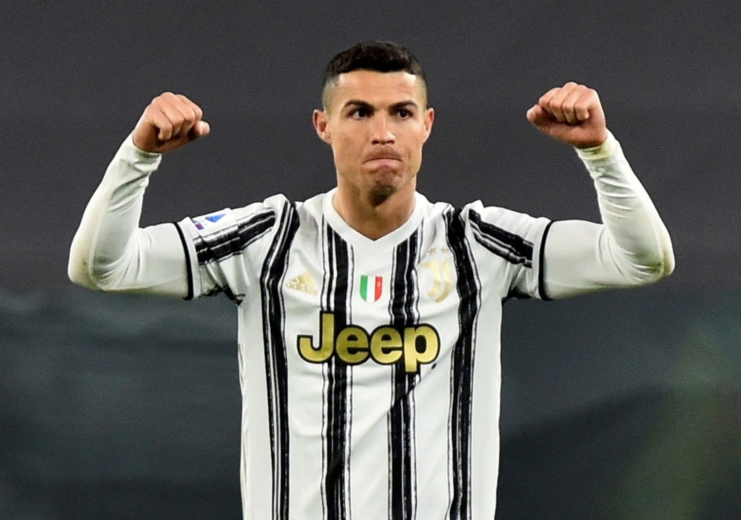 Cristiano Ronaldo Torino Juventuse särgis.