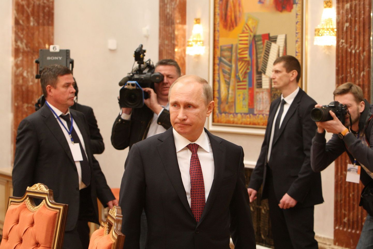 Venemaa president Vladimir Putin saabub Minski kõneluste laua taha.