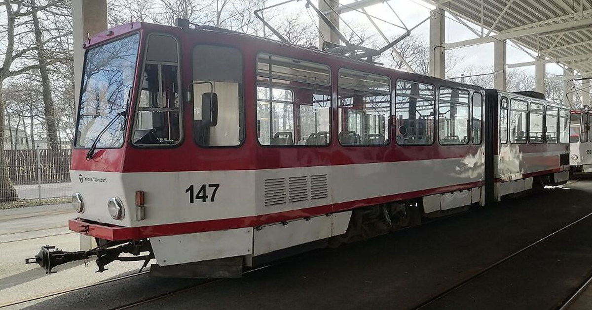 Osta.ee keskkonda on ilmunud ahvatlev pakkumine – Tallinna Linnatranspordi AS (TLT) on oksjonile paisanud kaks trammi. Tallinna trammiteedel nendega siiski ostj