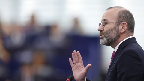 Weber: Ungari otsus lubada venelasi vabalt ELi suurendab spionaažiohtu