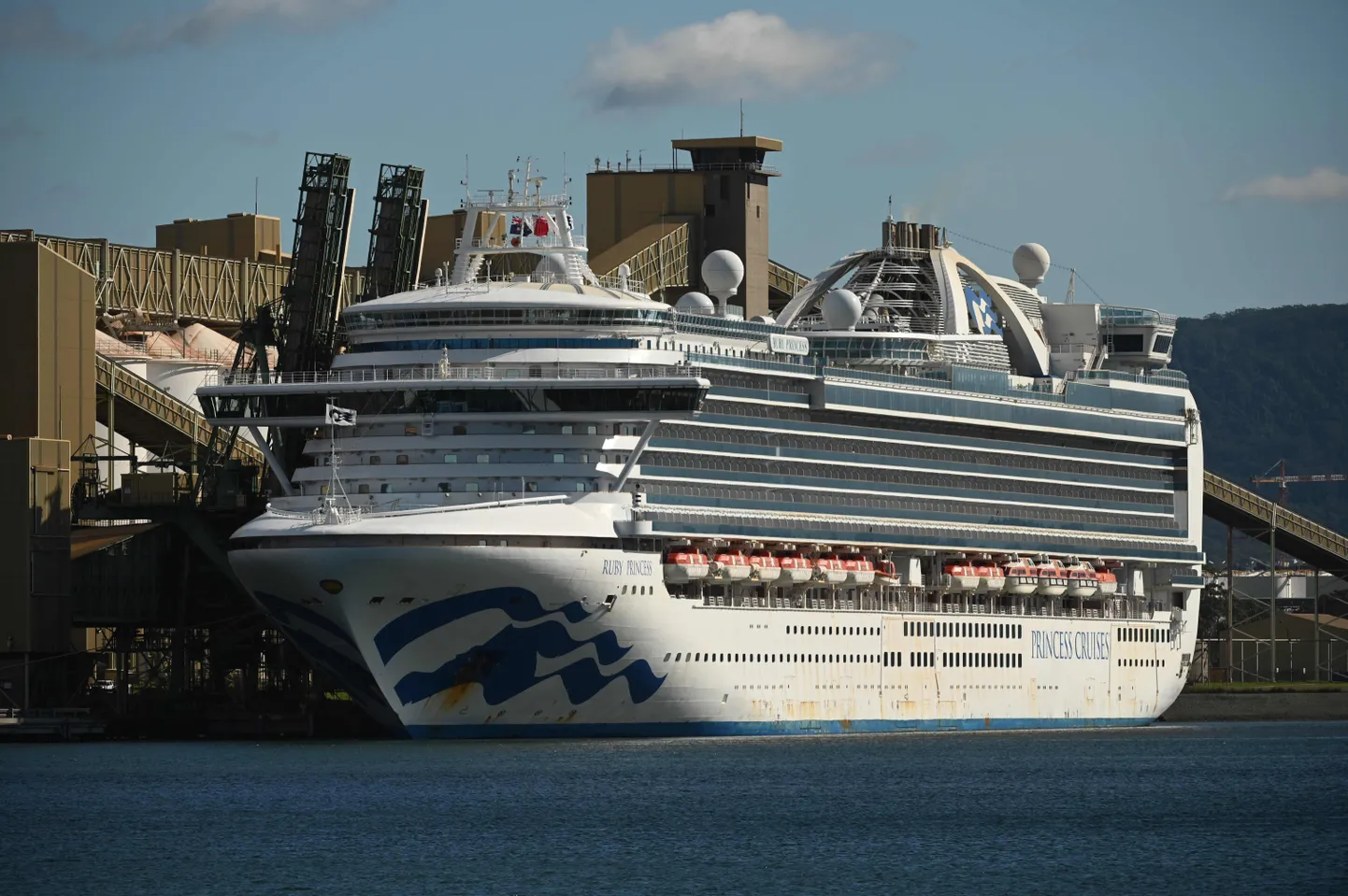 Kruiisilaev Ruby Princess Austraalia Port Kembla sadamas, umbes 80km Sydneyst lõunas.