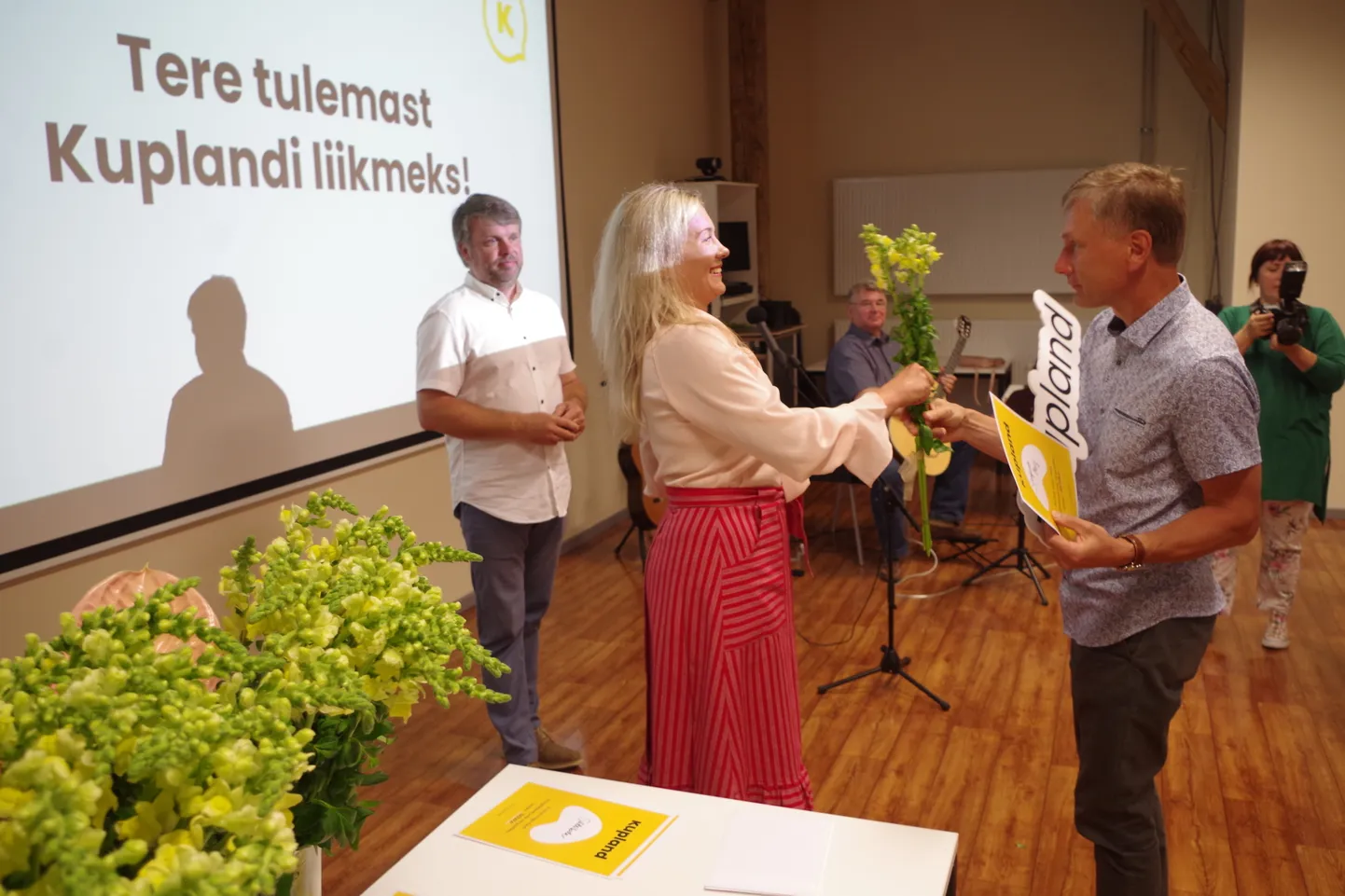 Kuplandiga ühinenud ettevõtjad kohustuvad tagama kaugtööks vajalikud teenused ja kvaliteedi.