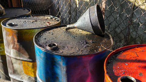 PÕNEV NAFTATURG ⟩ Pabernaftast bensiini ei tooda, nafta kallines järsult