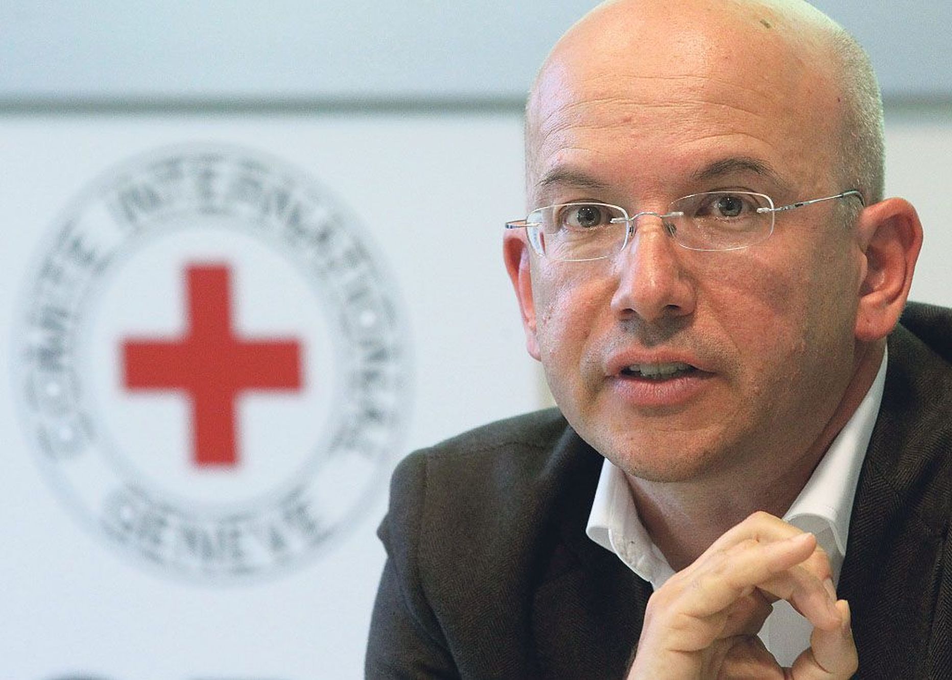 Rahvusvahelise Punase Risti komitee peadirektor Yves Daccord hoiatab Euroopat raskete aastate eest ning soovitab rahvuslikel Punase Risti seltsidel keskenduda oma riikide vaeste ja puudust kannatajate abistamisele.
