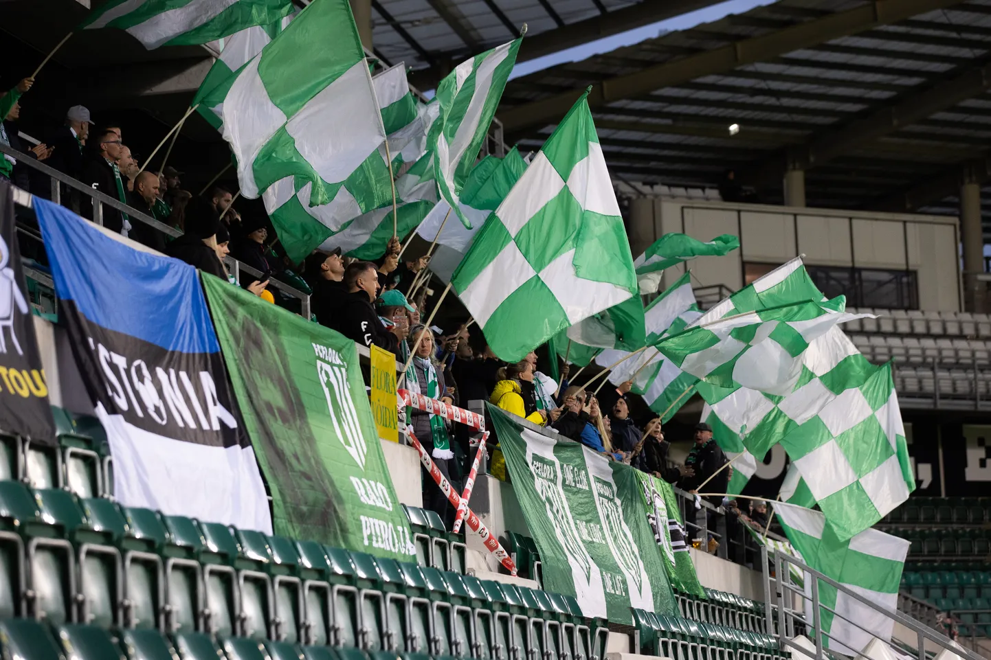 FC Flora poolehoidjad.