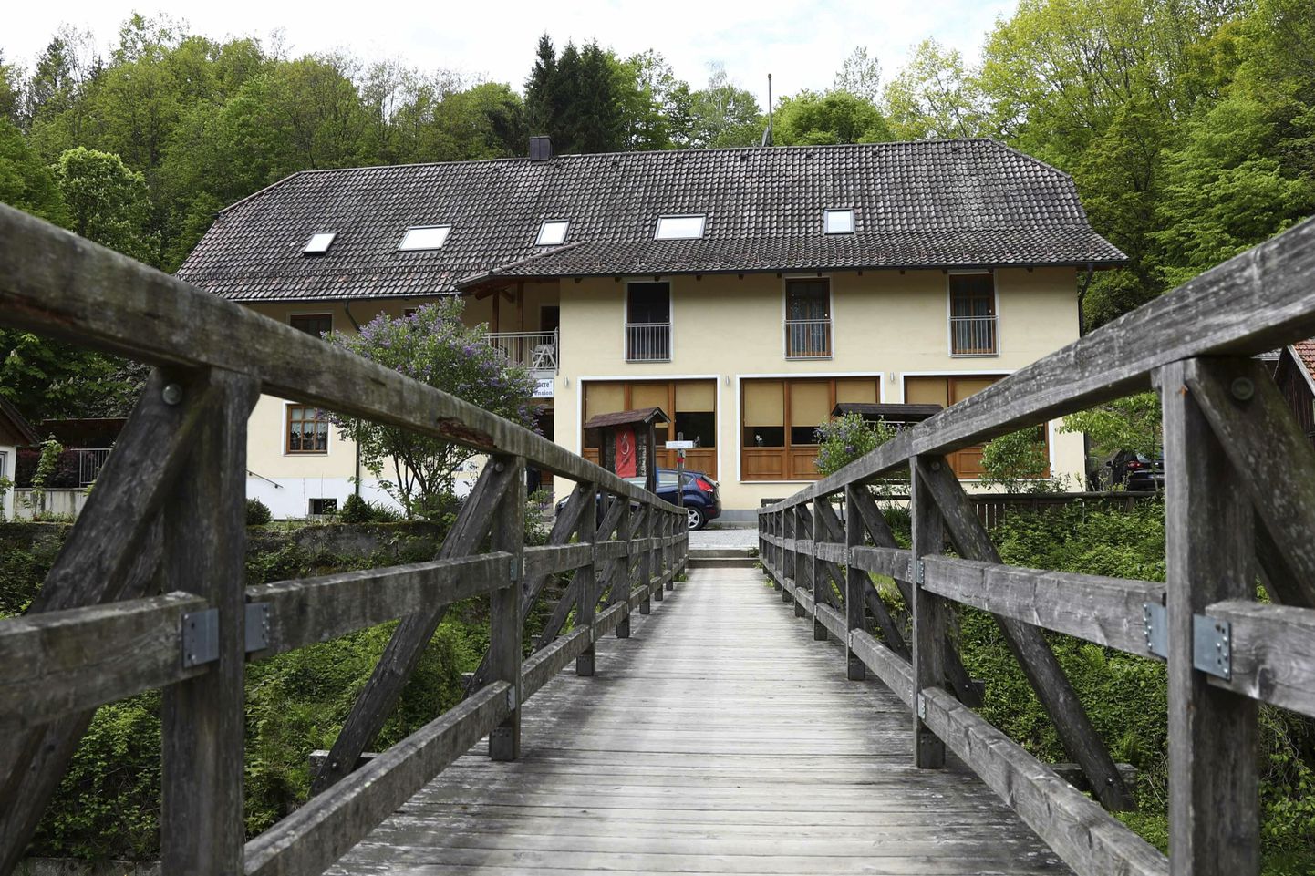 Hotell Passaus, kus salapärasel kombel suri kolm inimest.