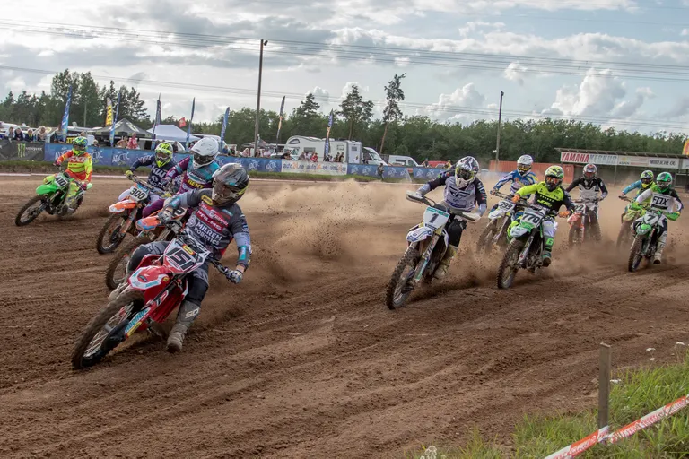 Tihemetsa MX1 start.