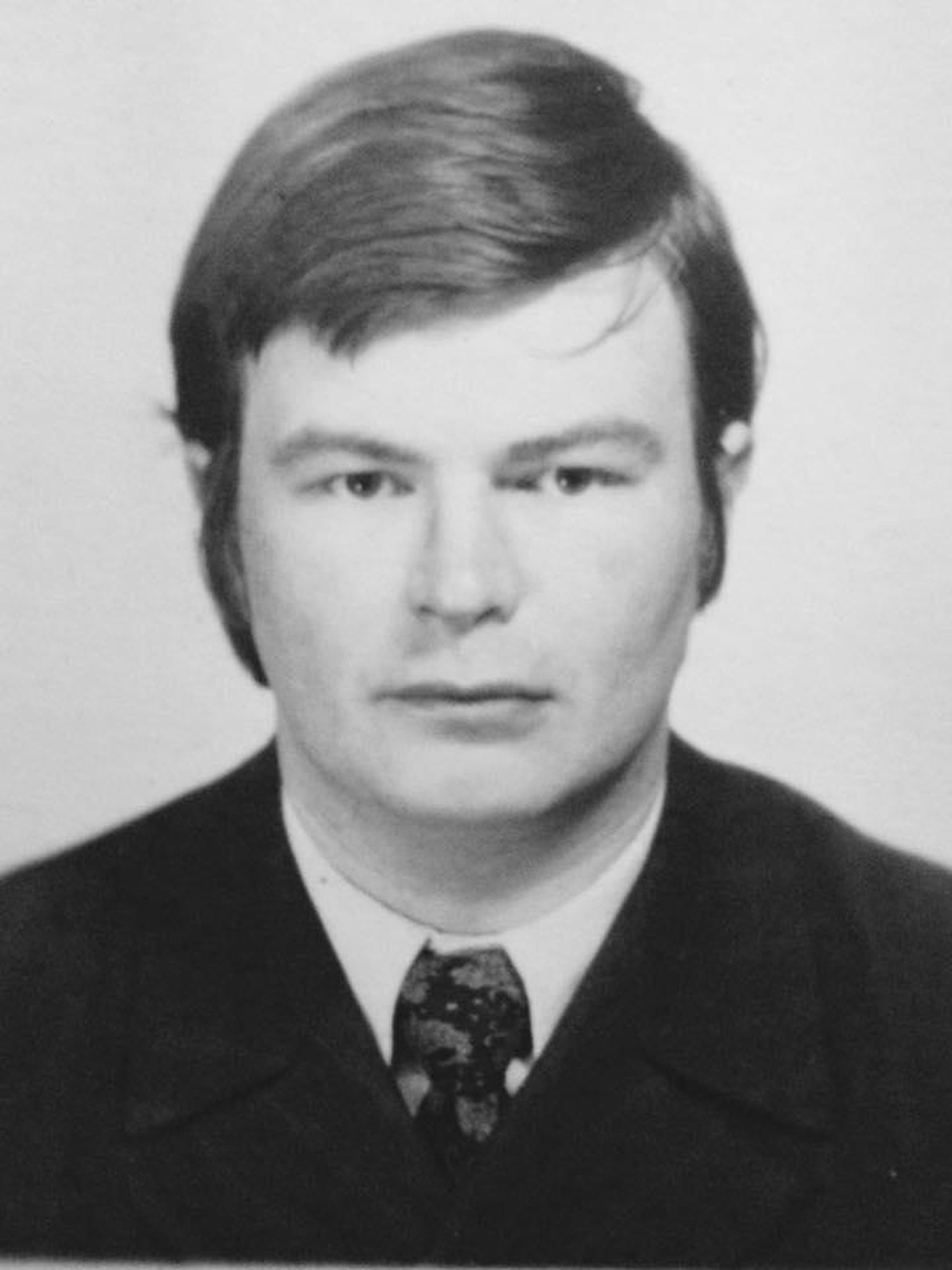Olev Remsu ülikooli lõpetades.