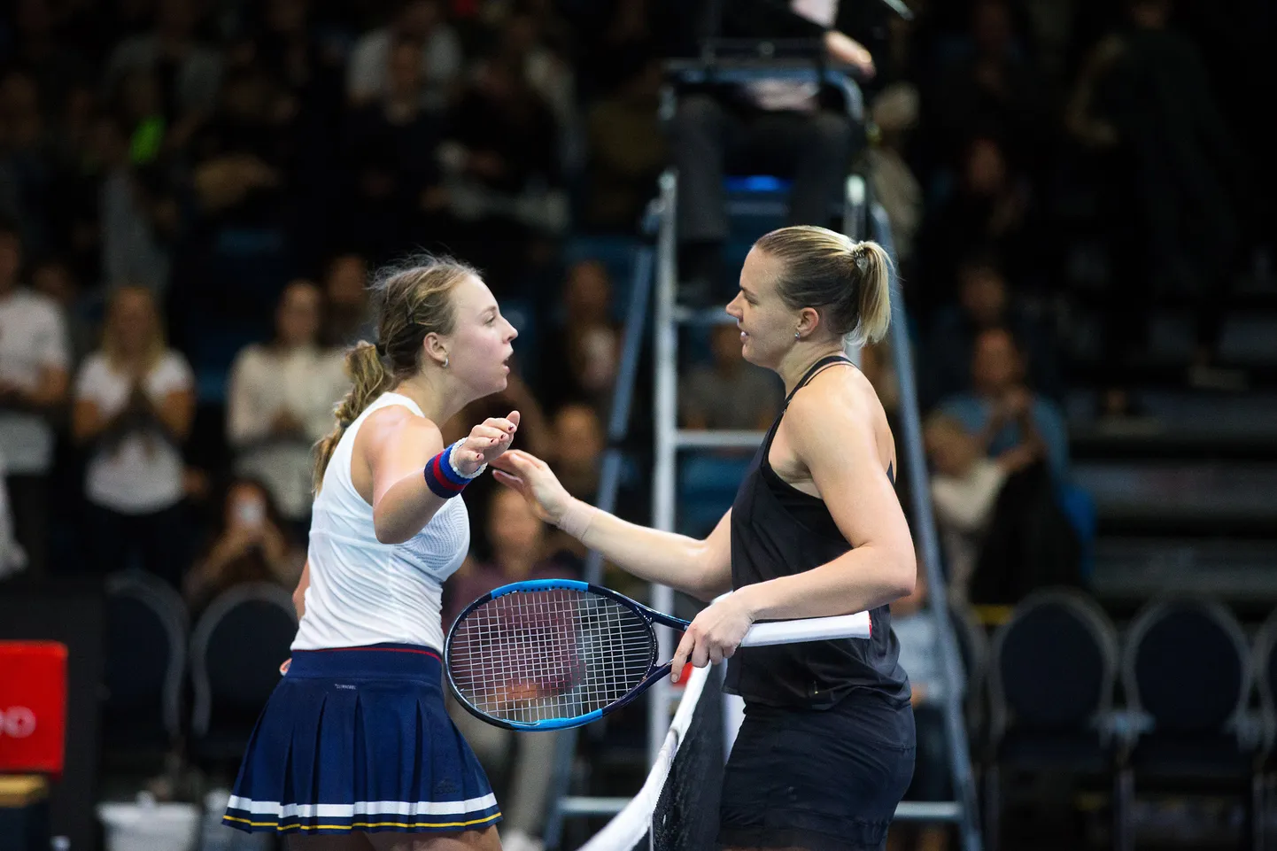 Anett Kontaveit (vasakul) ja Kaia Kanepi.