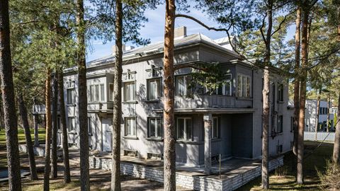 2,2 MILJONIT EUROT ⟩ Käsmu pururikka kapteni villa Nõmmel ootab uut omanikku