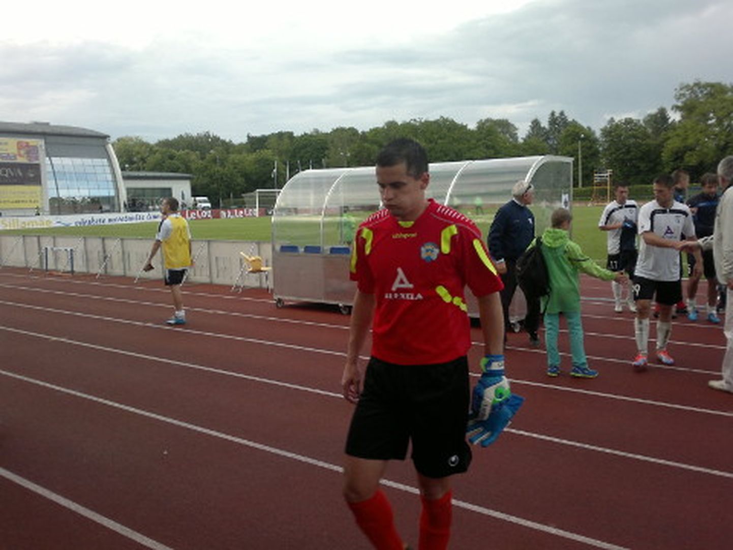 Reedel Lilleküla staadionil toimunud kohtumise kangelaseks sai Sillamäe meeskonna kapten ja väravavaht Mihhail Starodubtsev, kes päästis oma meeskonna, tõrjudes 9 minutit enne normaalaja lõppu penalti.