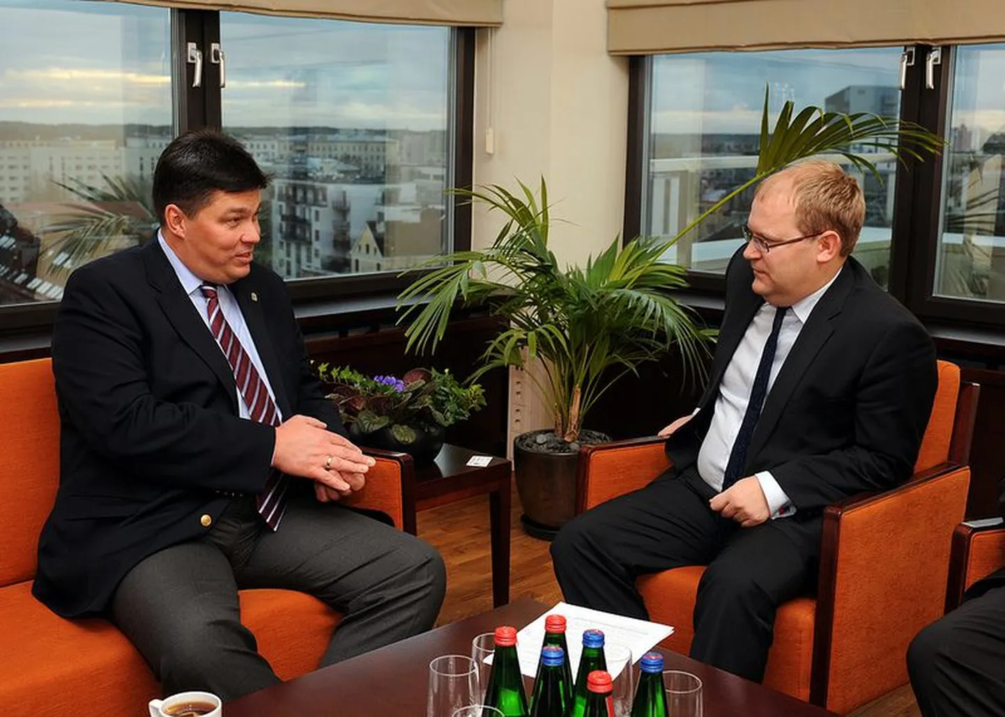 Välisminister Urmas Paet kohtus Venemaa Föderatsiooninõukogu väliskomisjoni esimehe Mihhail Margeloviga.