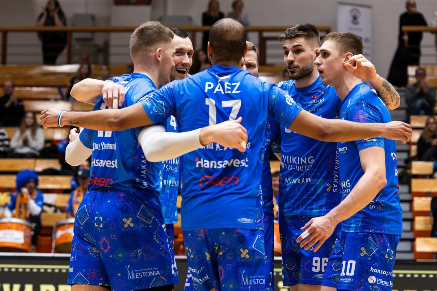 Eesti meistrivõistluste poolfinaali 3. mäng Pärnu võrkpalliklubi ja Barrus Võru VK vahel toimub Pärnu spordihallis.