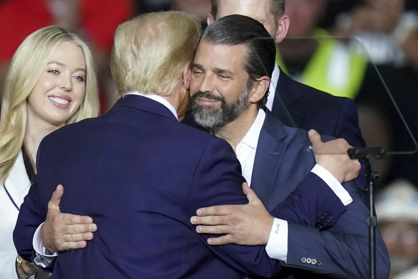 Kaks Donald Trumpi päev enne presidendivalimisi 4. novembril 2024.