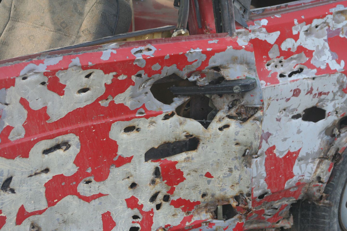 Plahvatuses hävinud auto rahutus Dagestanis.