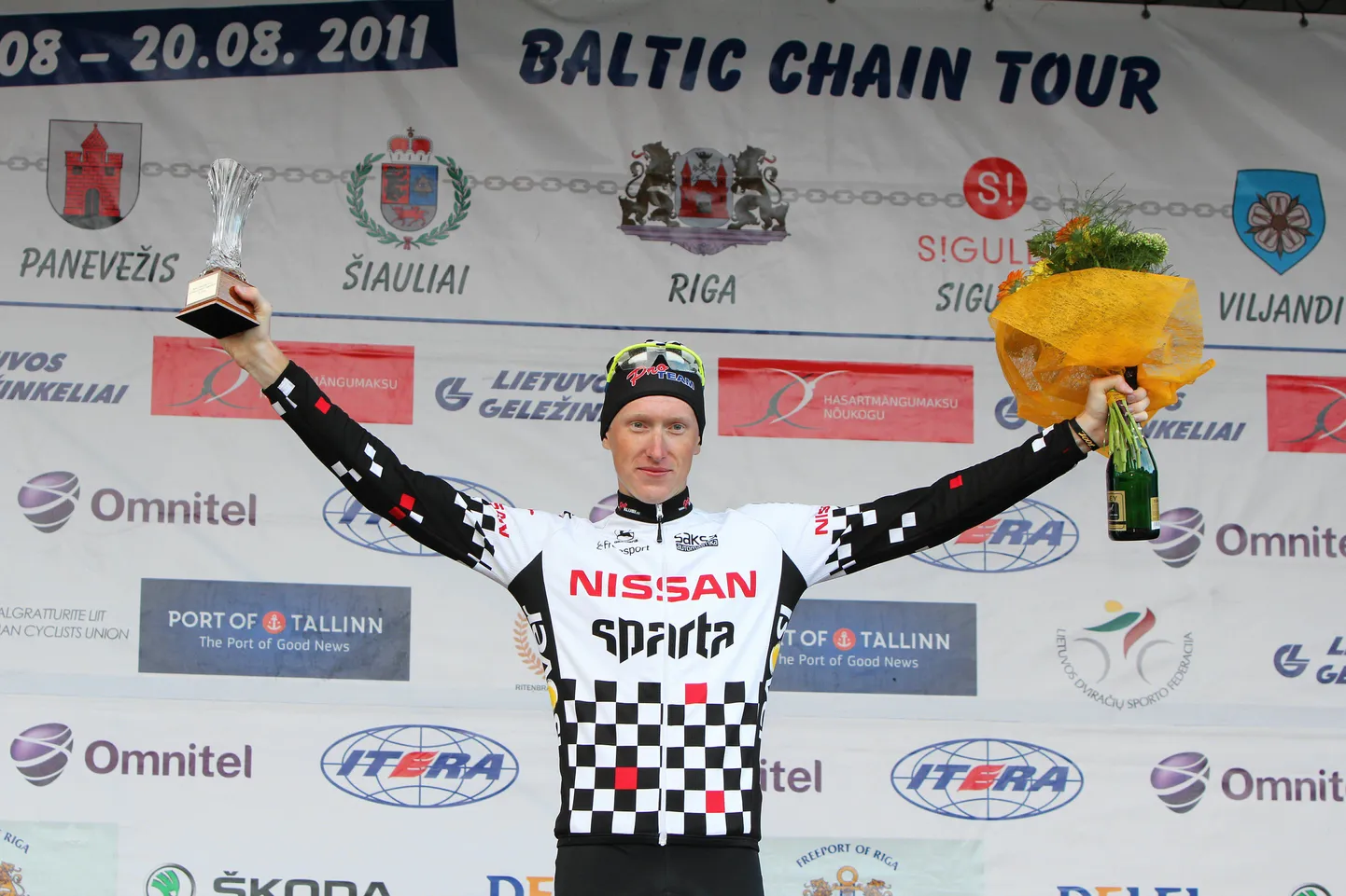 Ivo Suur 2011. aasta Balti velotuuri poodiumil.