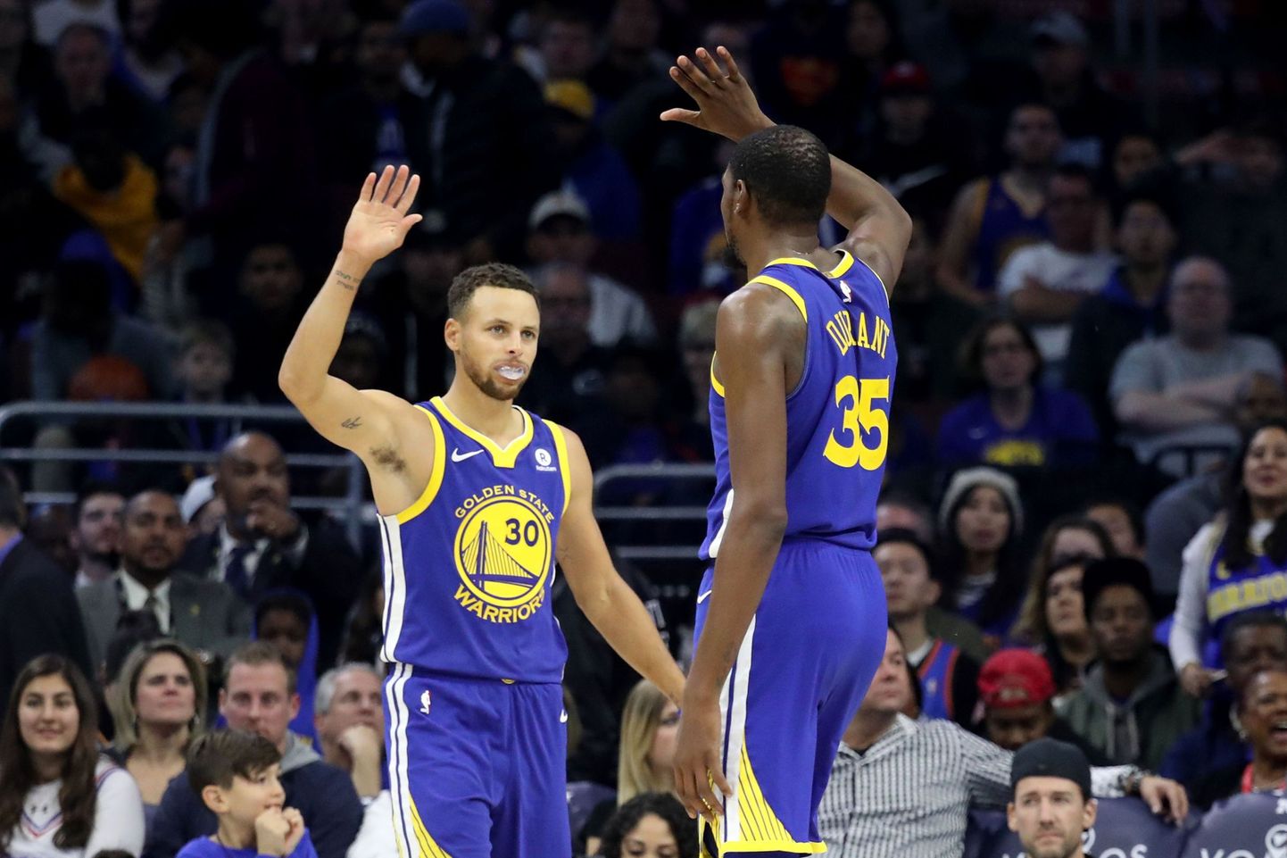 Golden State Warriorsi tähtmängijad Stephen Curry (vasakul) ja Kevin Durant.
