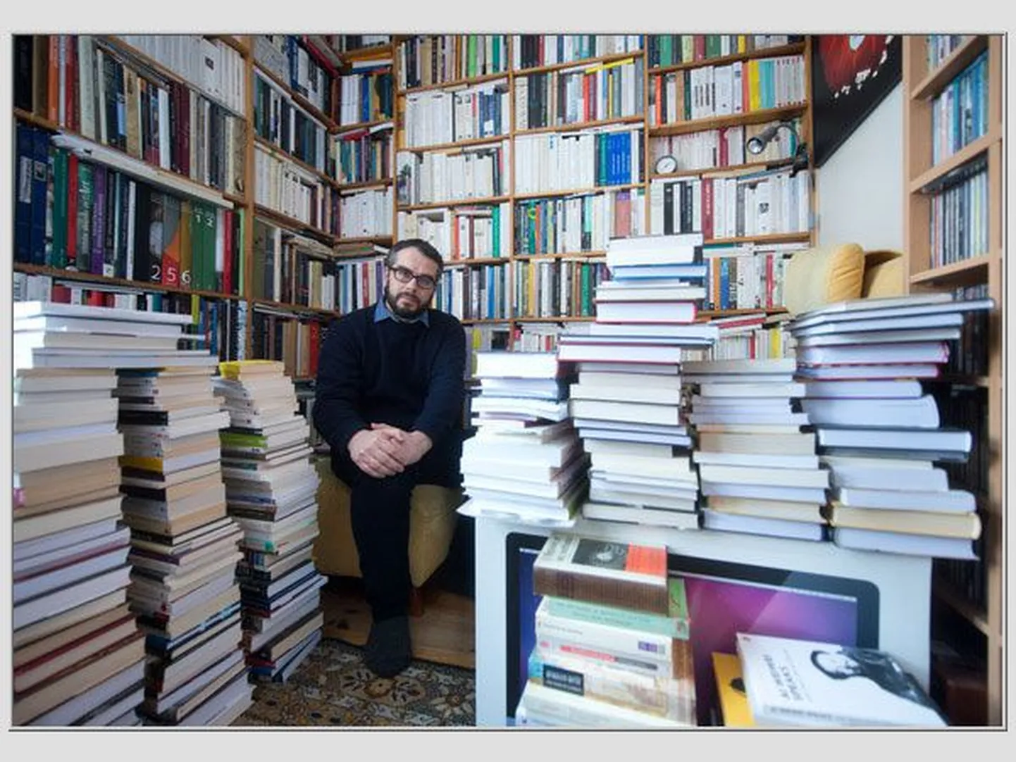Keskaja kirjanduse antoloogia koostaja Marek Tamm arvab, et mitte meie ei vali raamatuid, vaid raamatud valivad meid.