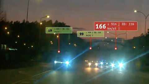 ВИДЕО ⟩ В Риге зафиксировано несколько грубых превышений скорости