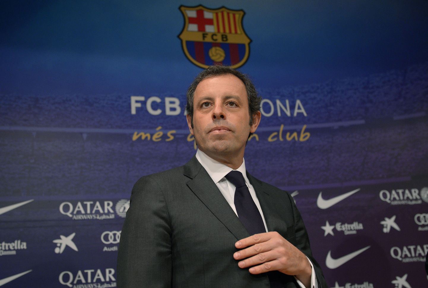 FC Barcelona president Sandro Rosell lahkus ametist.