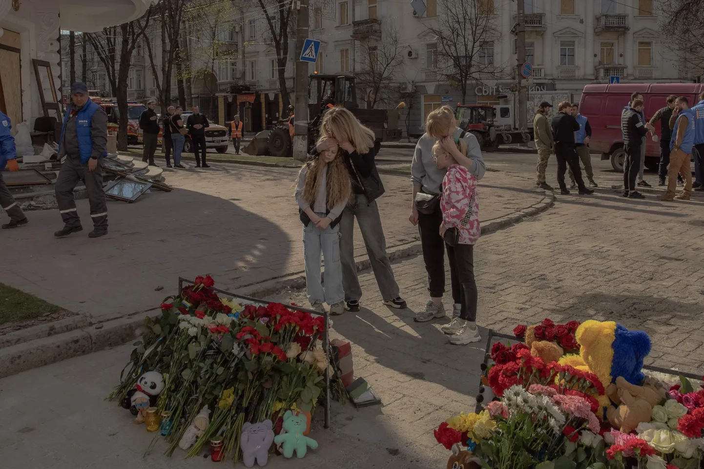Российская армия обстреляла центр города Сумы.