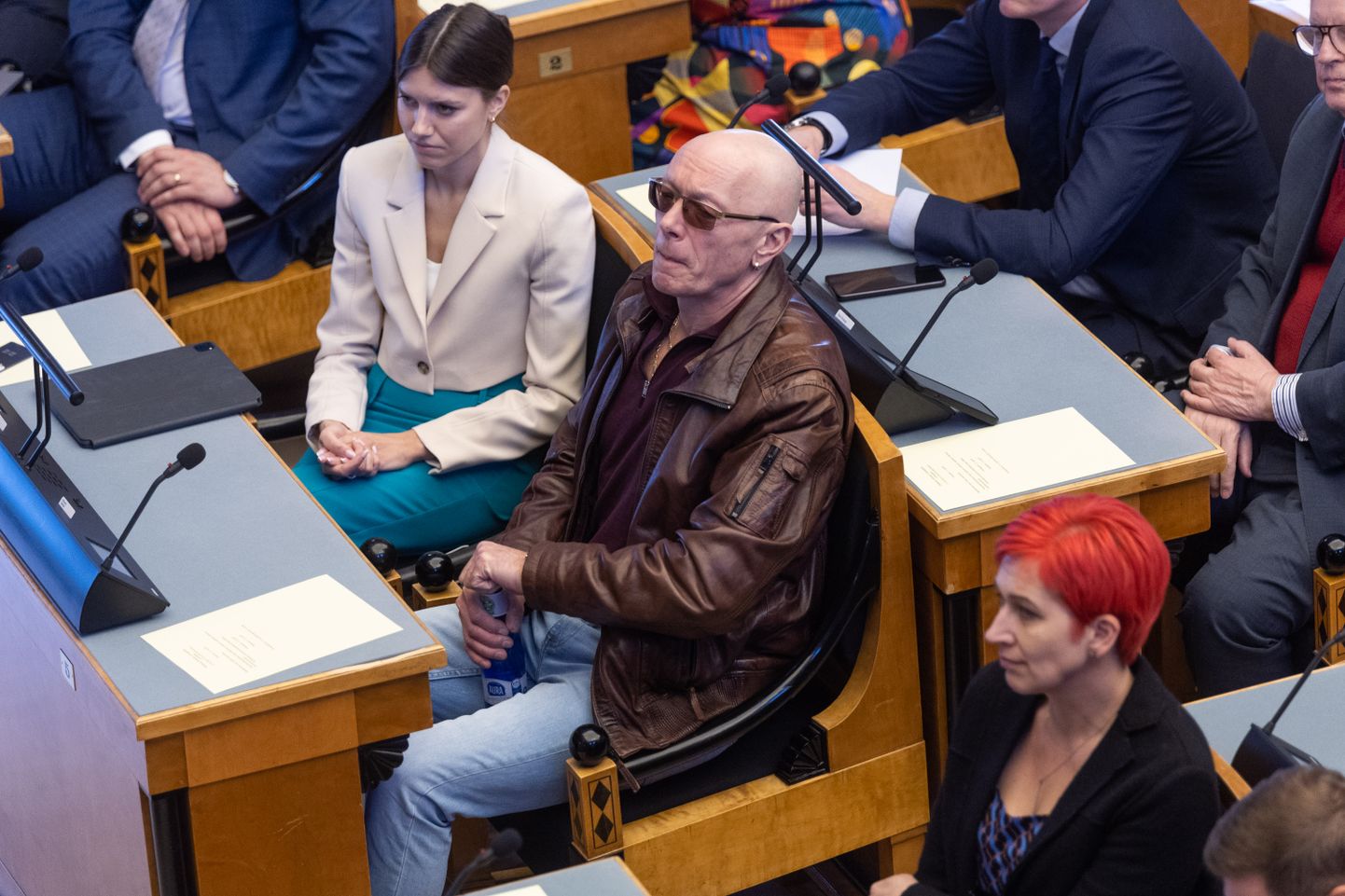 Анастасия Коваленко-Кылварт и Александр Чаплыгин. Центристская партия ранее заявляла, что Чаплыгин хотел бы войти в состав Комиссии по социальным делам.