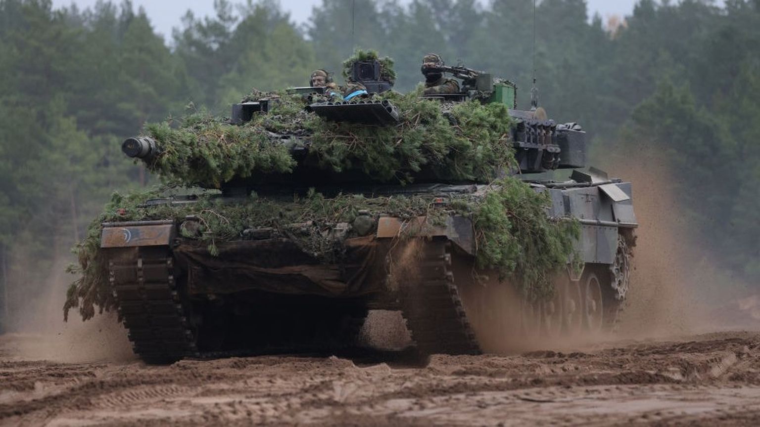 Leopard 2A6 Бундесвера. Это одна из самых современных версий "Леопарда"