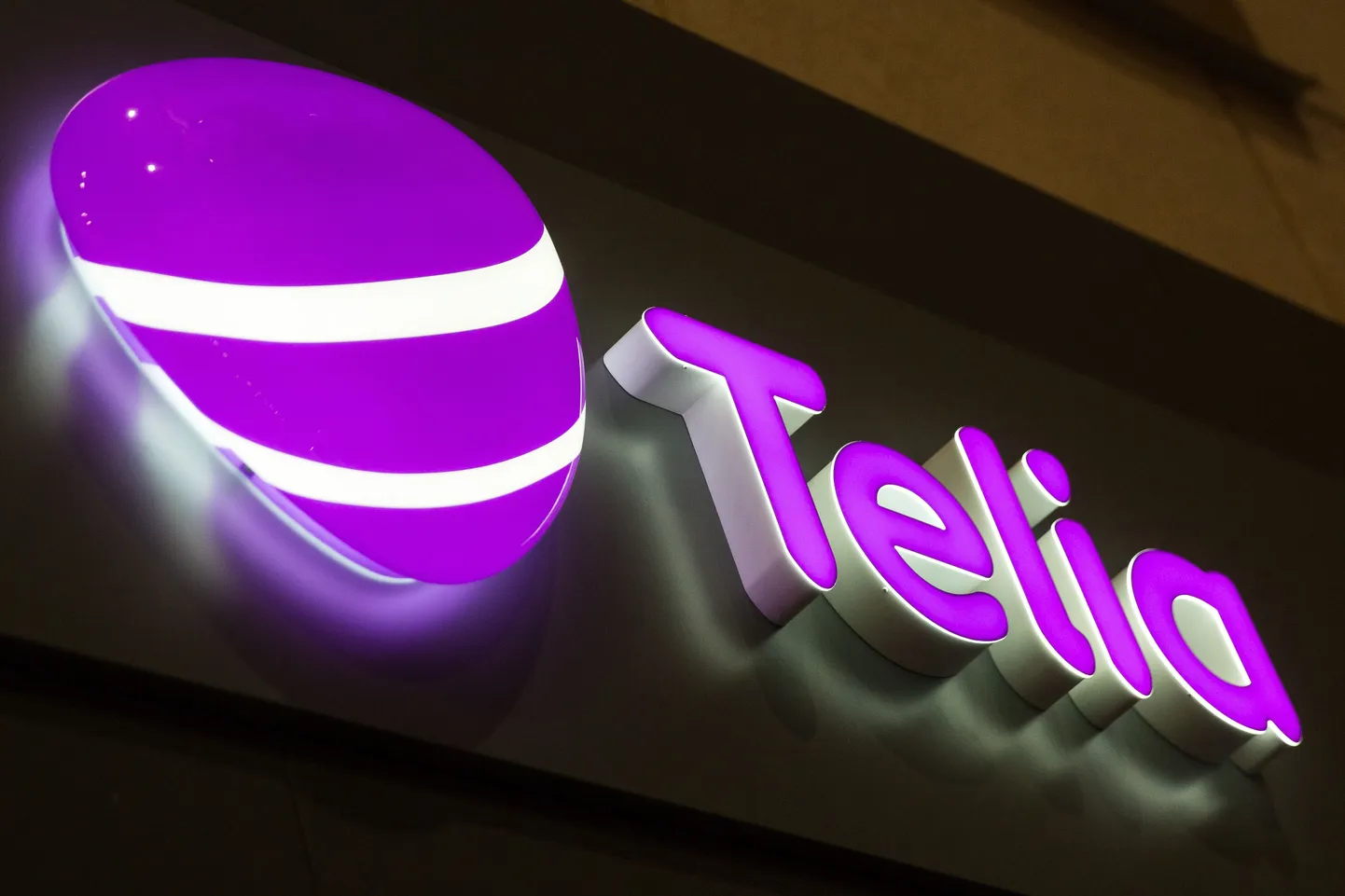 Telia.